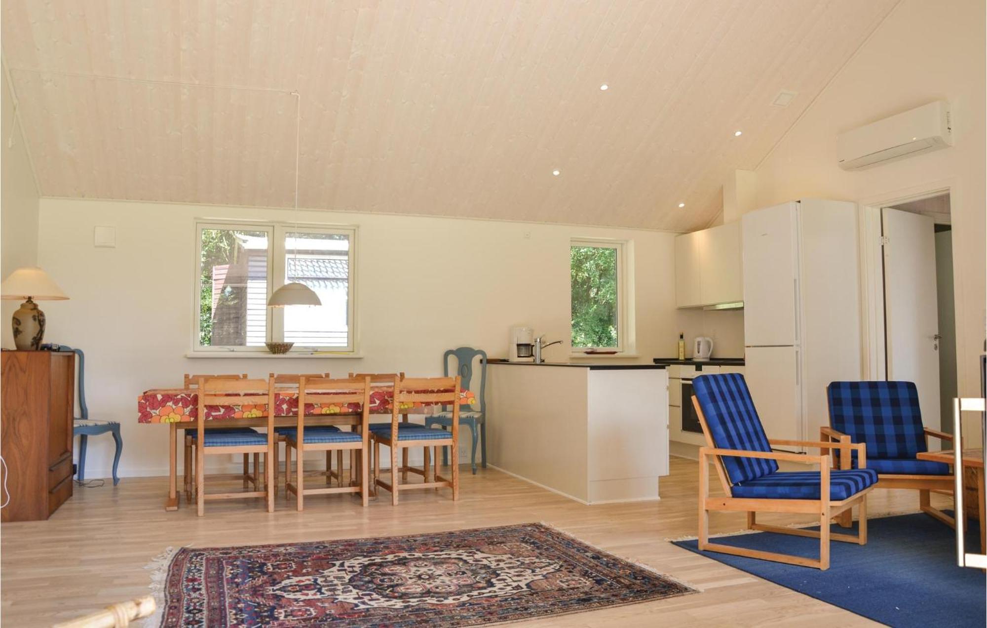 Amazing Home In Tikob With Kitchen Kültér fotó